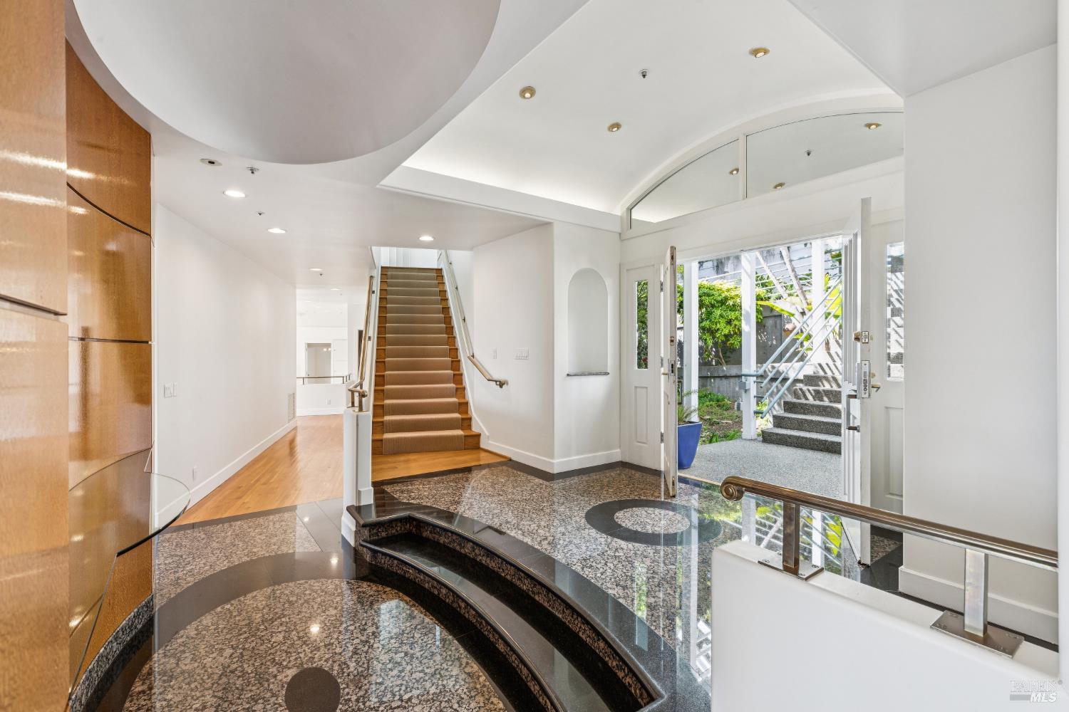 95 Spring Lane Tiburon, CA 94920 - Photo 7 of 60