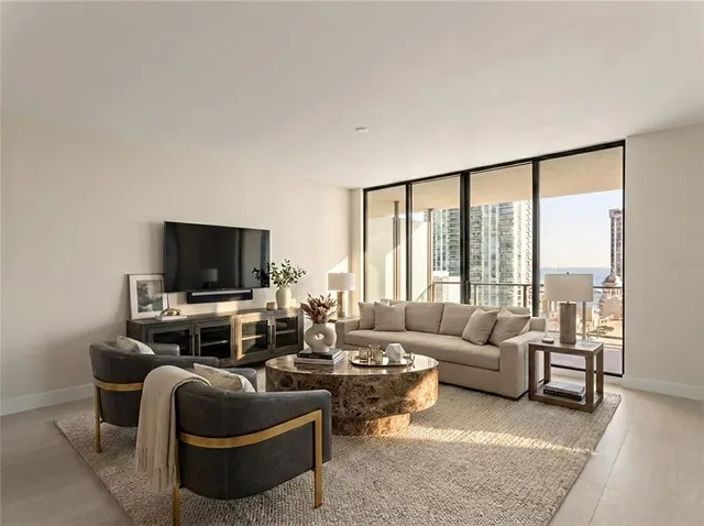 $8,500 | 275 1st Avenue South, Unit 1604, St. Petersburg, FL 33701