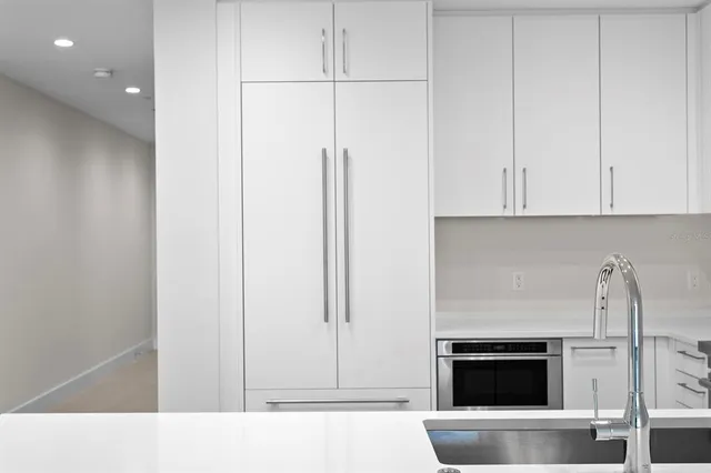 $8,500 | 275 1st Avenue South, Unit 1604, St. Petersburg, FL 33701