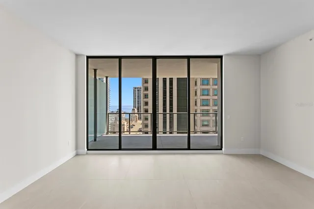 $8,500 | 275 1st Avenue South, Unit 1604, St. Petersburg, FL 33701