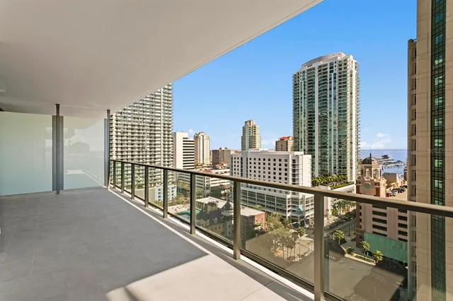 $8,500 | 275 1st Avenue South, Unit 1604, St. Petersburg, FL 33701