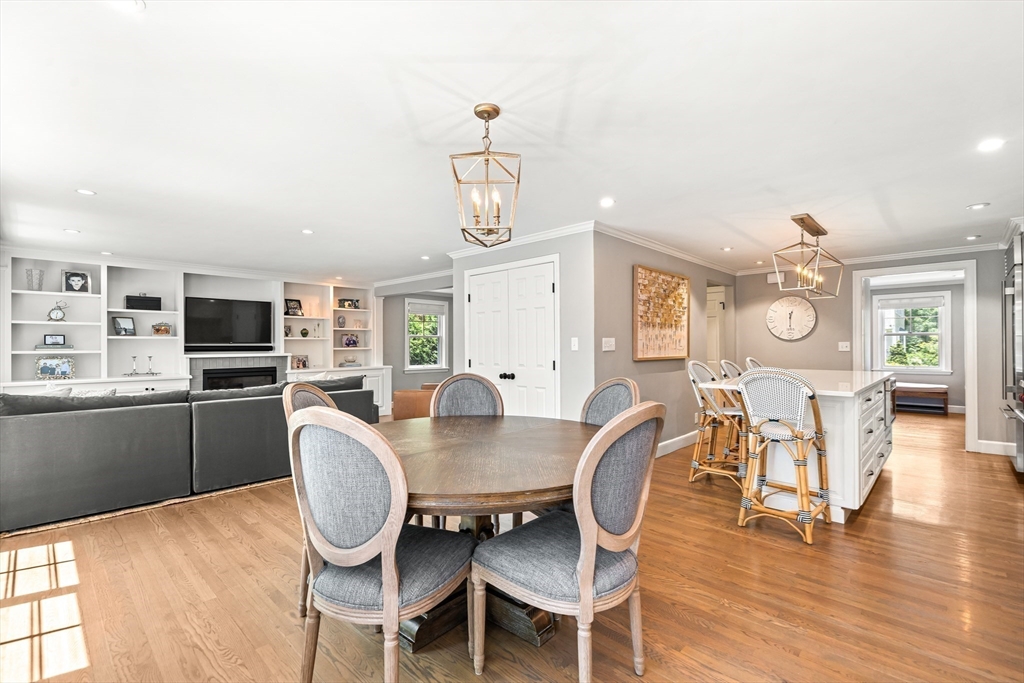 23 Northgate Road Wellesley, MA 02481 - Photo 7 of 31