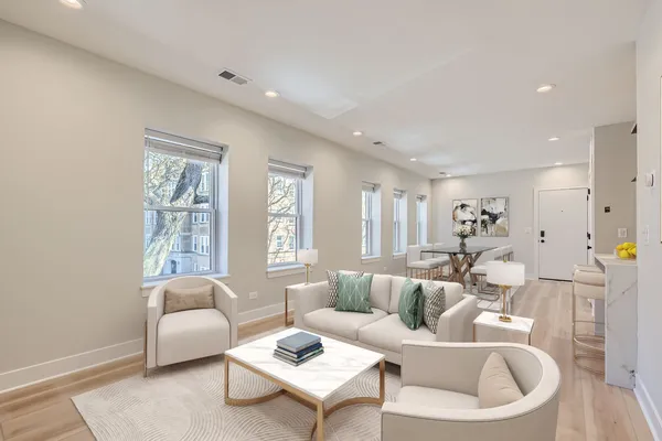 $3,600 | 5014 North Rockwell Street, Unit 1N, Chicago, IL 60625