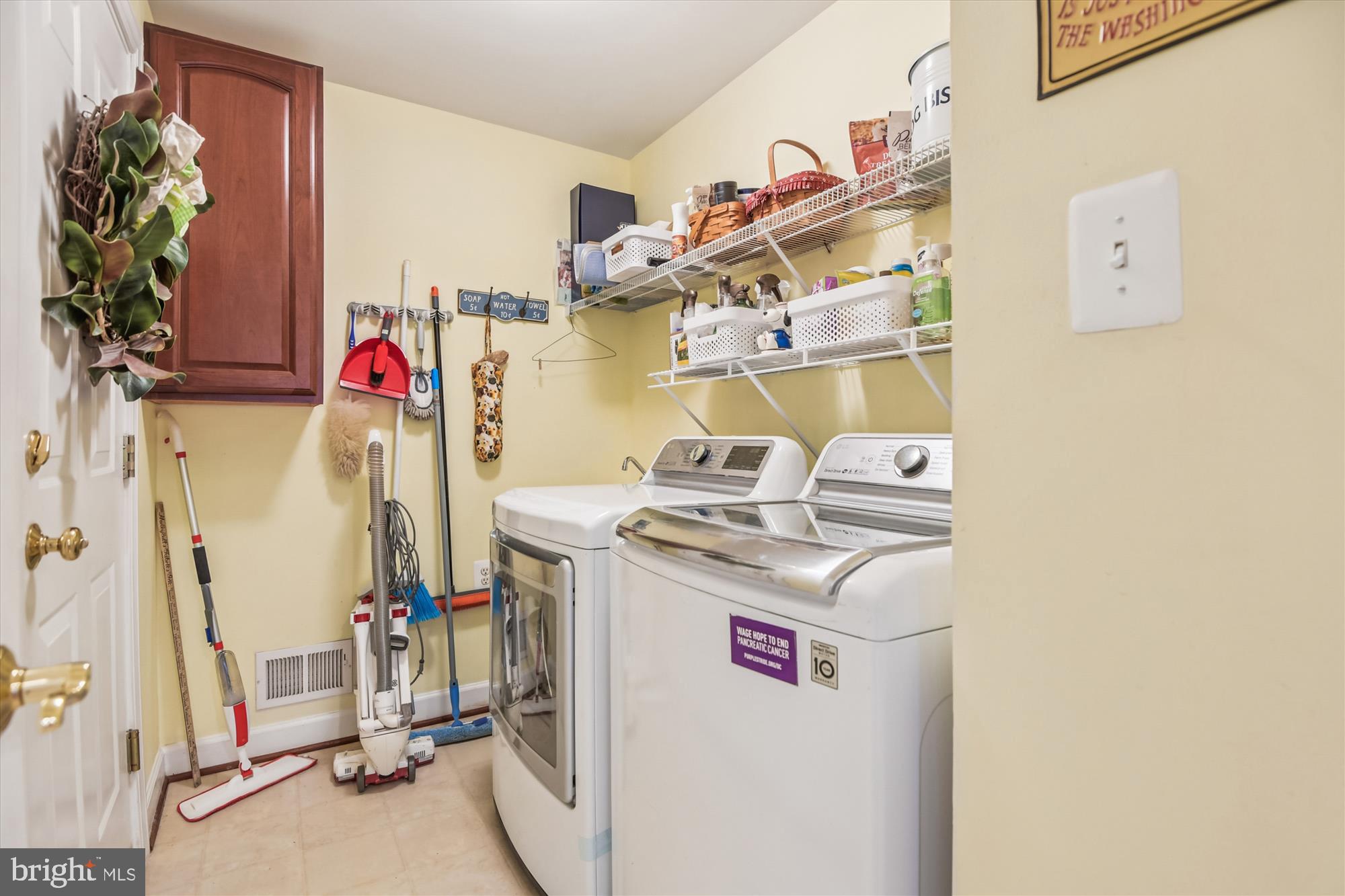 1584 Star Stella Drive Odenton, MD 21113 - Photo 22 of 45 a utility room with dryer and washer