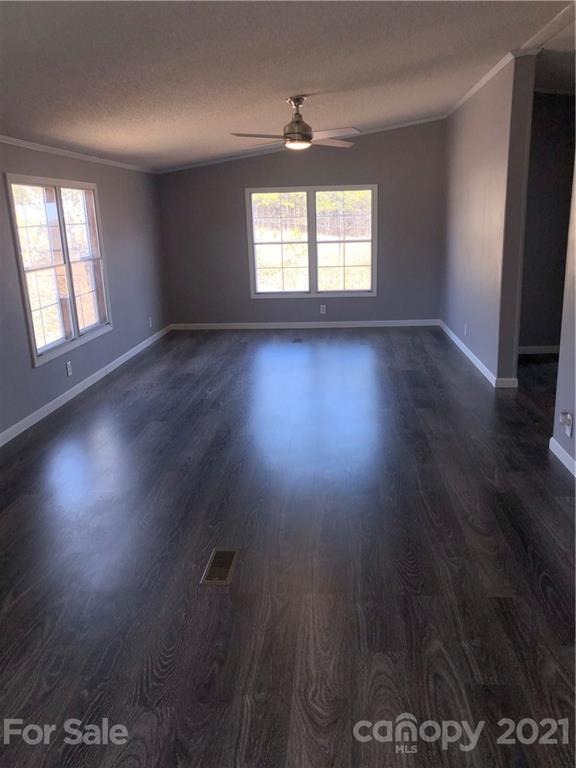 5412 Johnson Bridge Road Hickory, NC 28602 - Photo 14 of 26 Gallery Image 14
