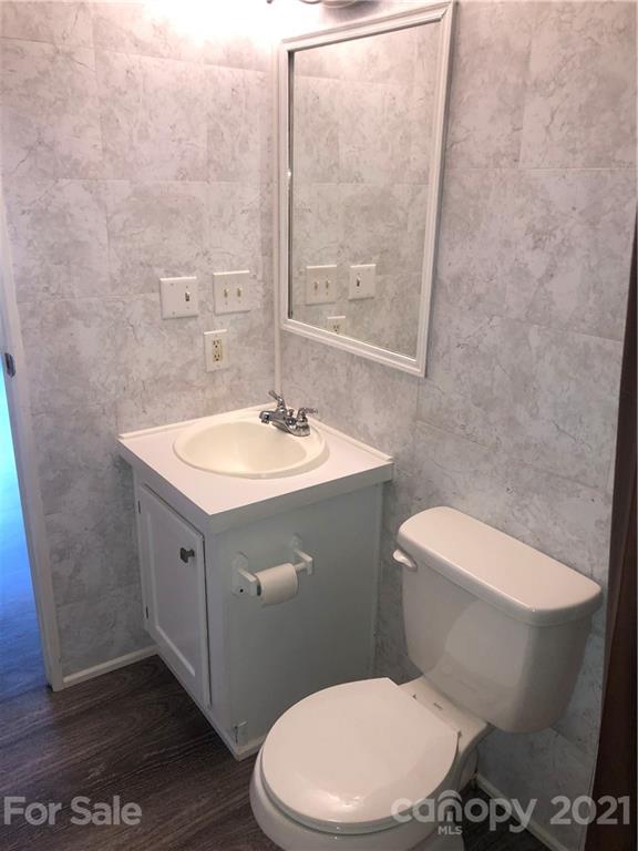 5412 Johnson Bridge Road Hickory, NC 28602 - Photo 21 of 26 Gallery Image 21