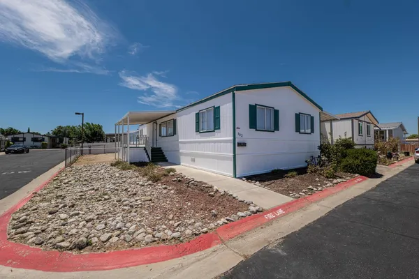 $159,000 | 2545 East Avenue I, Unit 102, Lancaster, CA 93535