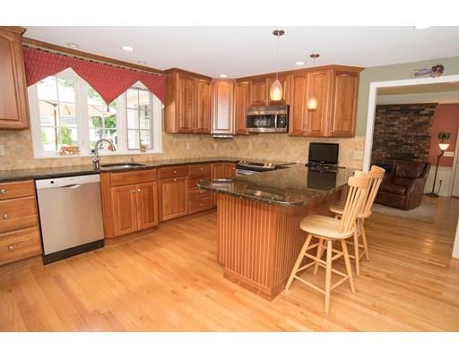 153 Bretton Road West Springfield, MA 01089 - Photo 13 of 42 Gallery Image 13