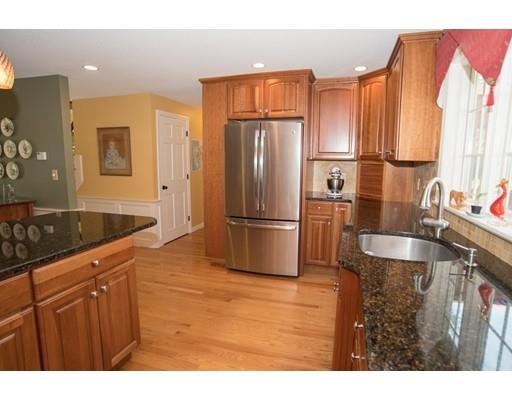153 Bretton Road West Springfield, MA 01089 - Photo 14 of 42 Gallery Image 14