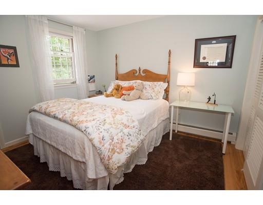 153 Bretton Road West Springfield, MA 01089 - Photo 28 of 42 Gallery Image 28