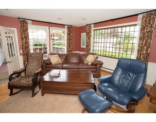 153 Bretton Road West Springfield, MA 01089 - Photo 8 of 42 Gallery Image 8