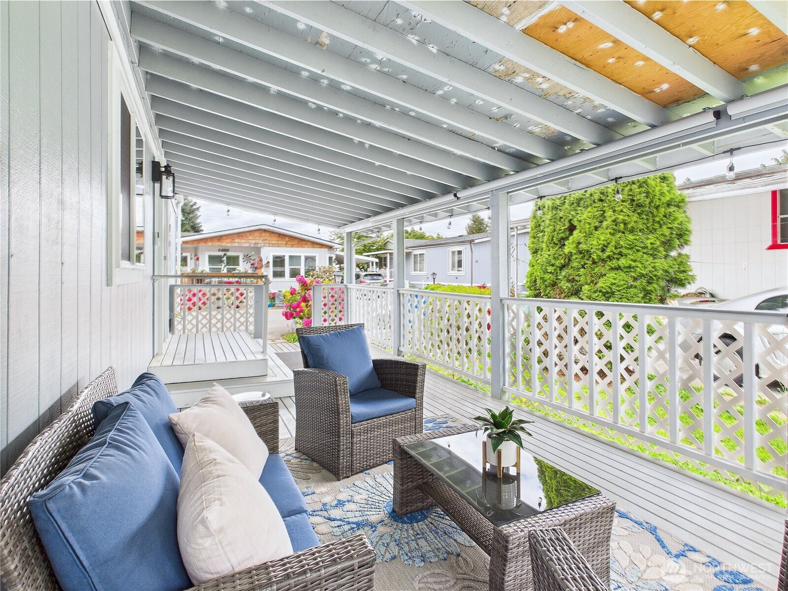 212 Old Owen Road, Unit 43 Sultan, WA 98294 - Photo 20 of 22 a outdoor living space with furniture