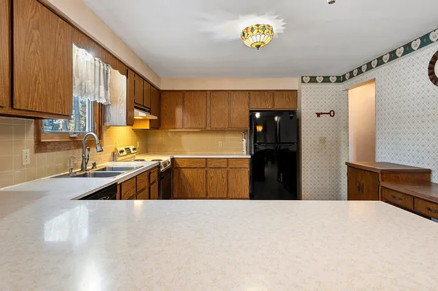 $340,000 | W6515 Greenville Drive, Greenville, WI 54942