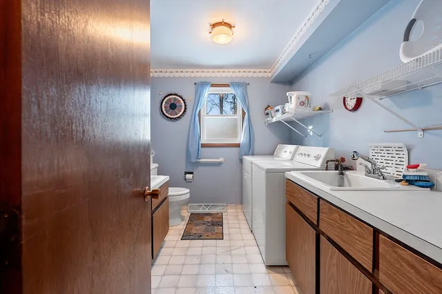 $340,000 | W6515 Greenville Drive, Greenville, WI 54942