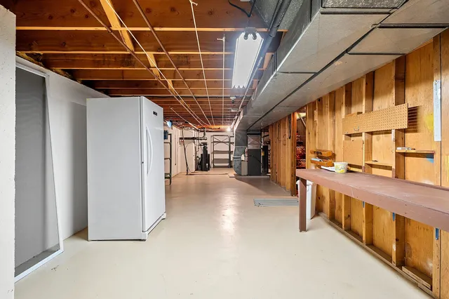 $340,000 | W6515 Greenville Drive, Greenville, WI 54942