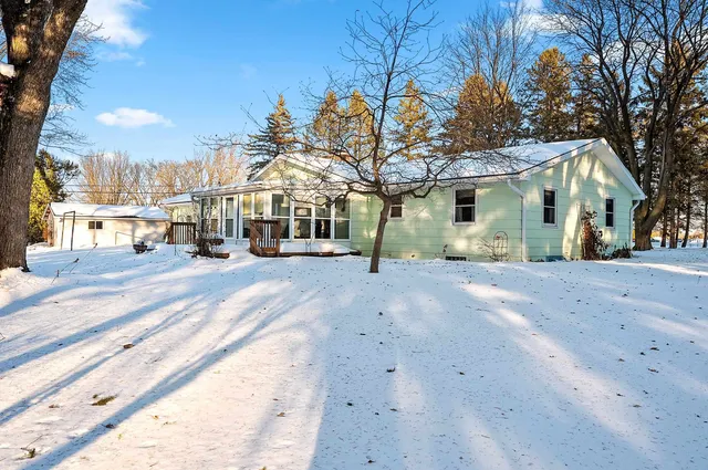 $340,000 | W6515 Greenville Drive, Greenville, WI 54942