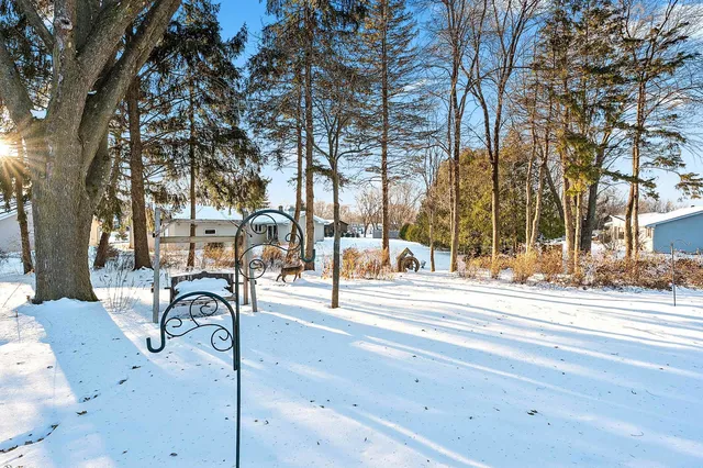 $340,000 | W6515 Greenville Drive, Greenville, WI 54942