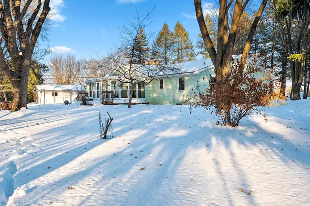 $340,000 | W6515 Greenville Drive, Greenville, WI 54942