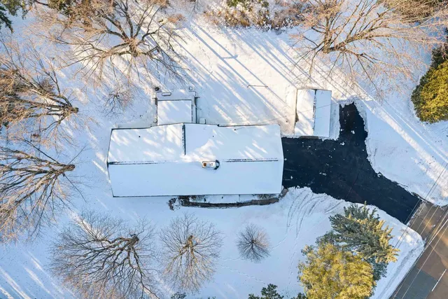 $340,000 | W6515 Greenville Drive, Greenville, WI 54942