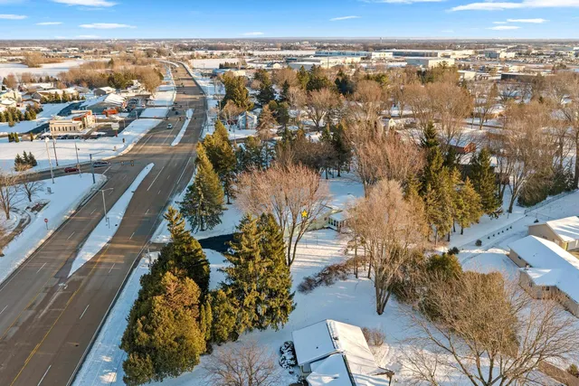 $340,000 | W6515 Greenville Drive, Greenville, WI 54942