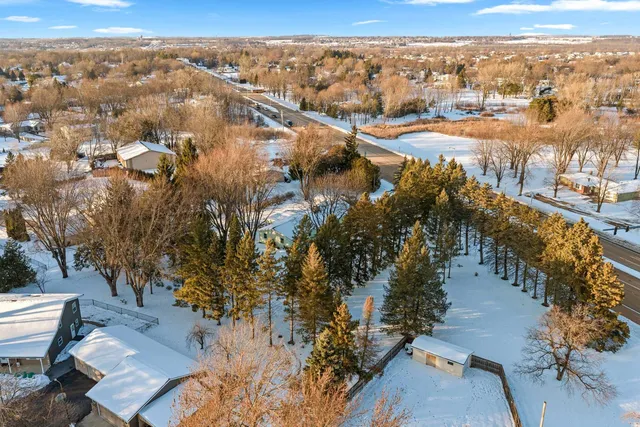 $340,000 | W6515 Greenville Drive, Greenville, WI 54942