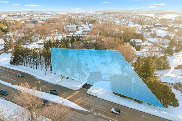 $340,000 | W6515 Greenville Drive, Greenville, WI 54942