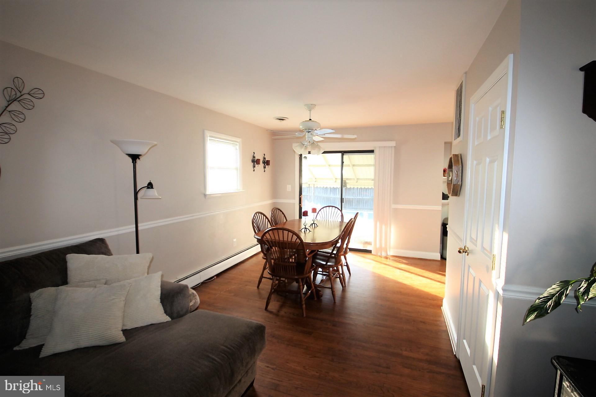 22 Manchester Road Pasadena, MD 21122 - Photo 4 of 21 Gallery Image 4