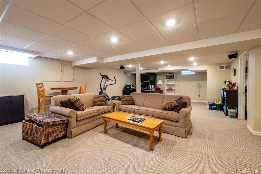 64760 Miller Road Washington, MI 48095 - Photo 23 of 40 64760 Miller (24 of 37).jpg