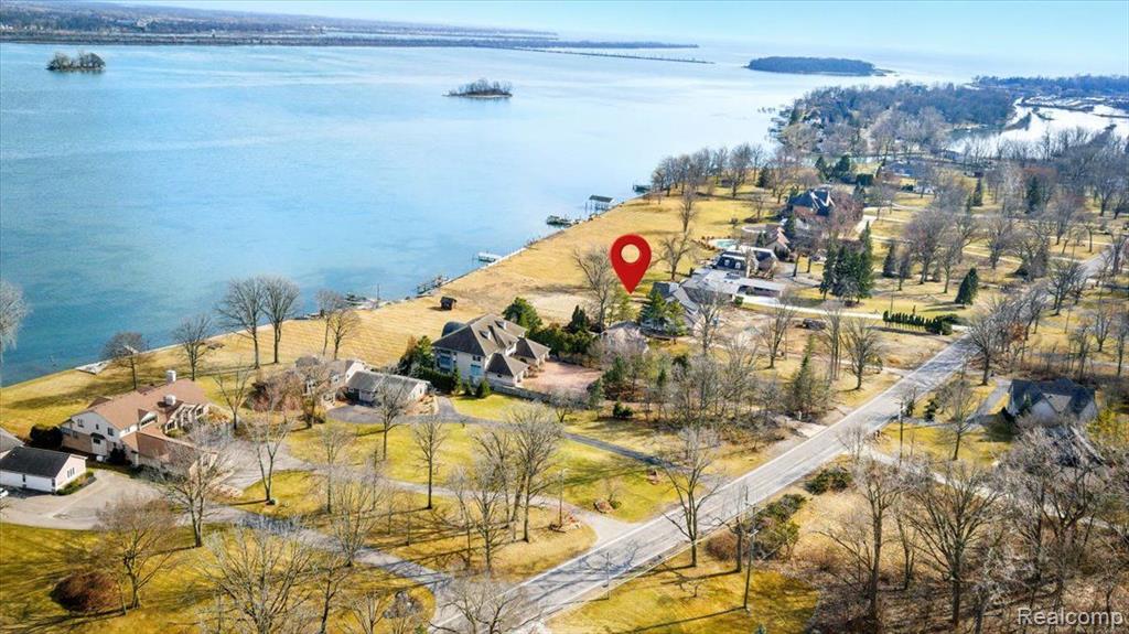 26705 East River Road Grosse Ile, MI 48138 - Photo 31 of 41 Gallery Image 31