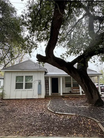 $1,750 | 1300 Antone Street, Bryan, TX 77803