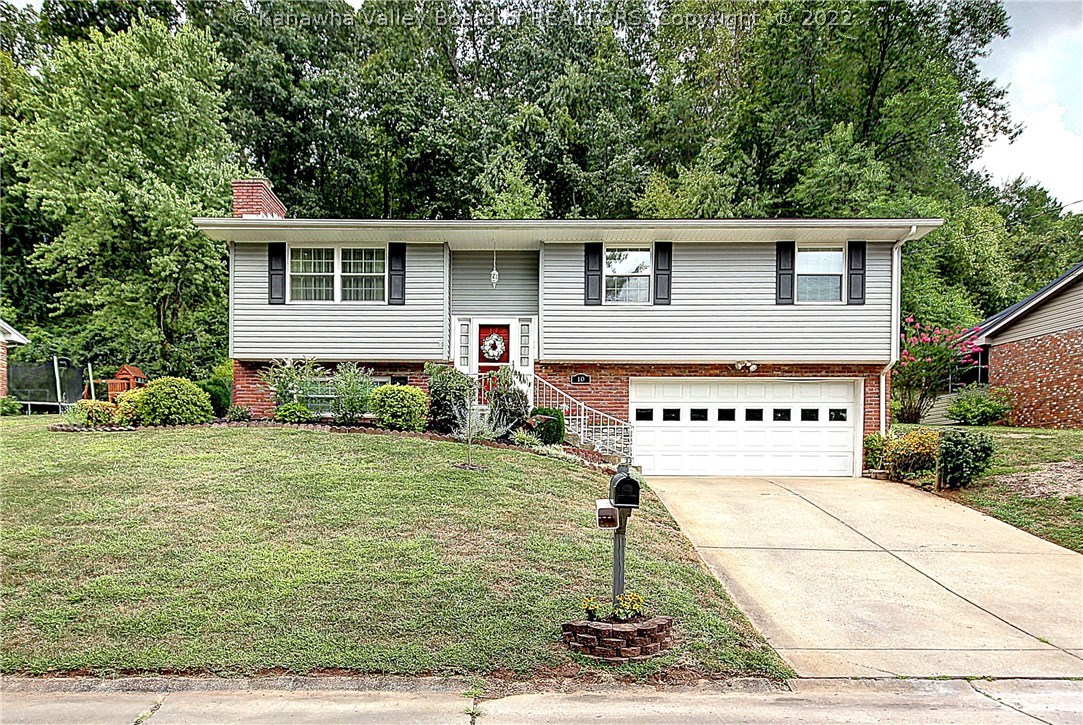10 Barrington Road Nitro, WV 25143 - Photo 1 of 30 Gallery Image 1