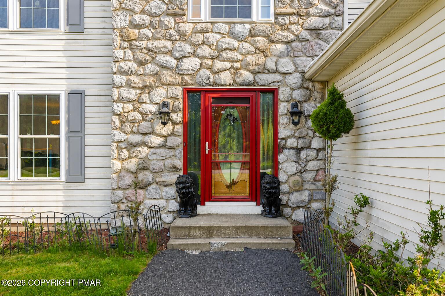2607 Ramon Drive Blakeslee, PA 18610 - Photo 14 of 67 Front Entry