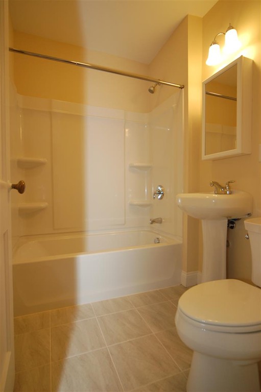 14 Field Road, Unit 1 Arlington, MA 02476 - Photo 13 of 15 Gallery Image 13