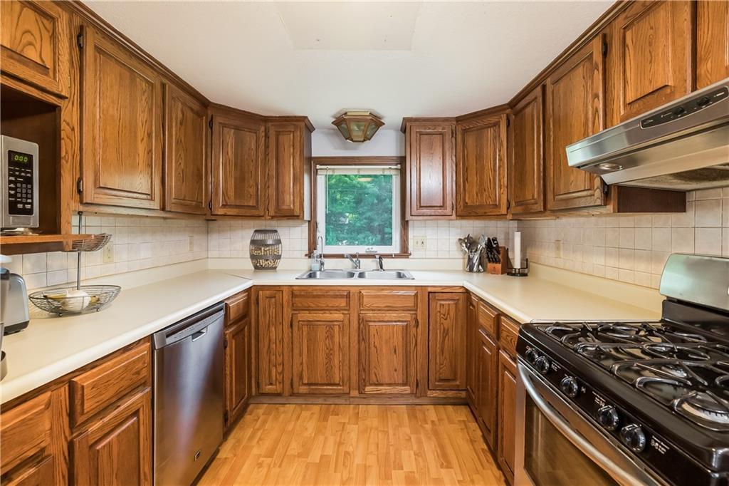 440 Buxton Road Saco, ME 04072 - Photo 6 of 31 Photo