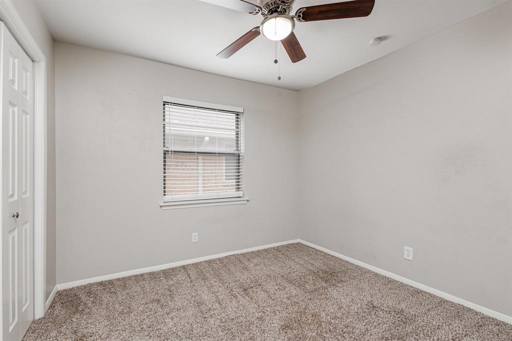 736 Springhill Drive Hurst, TX 76054 - Photo 14 of 18