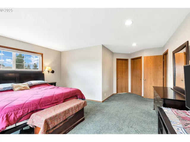 $699,995 | 2795 Northeast Lorie Drive, Hillsboro, OR 97124