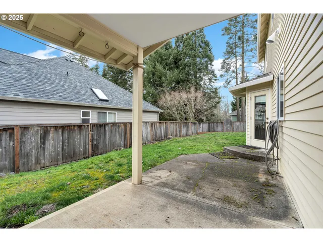 $699,995 | 2795 Northeast Lorie Drive, Hillsboro, OR 97124