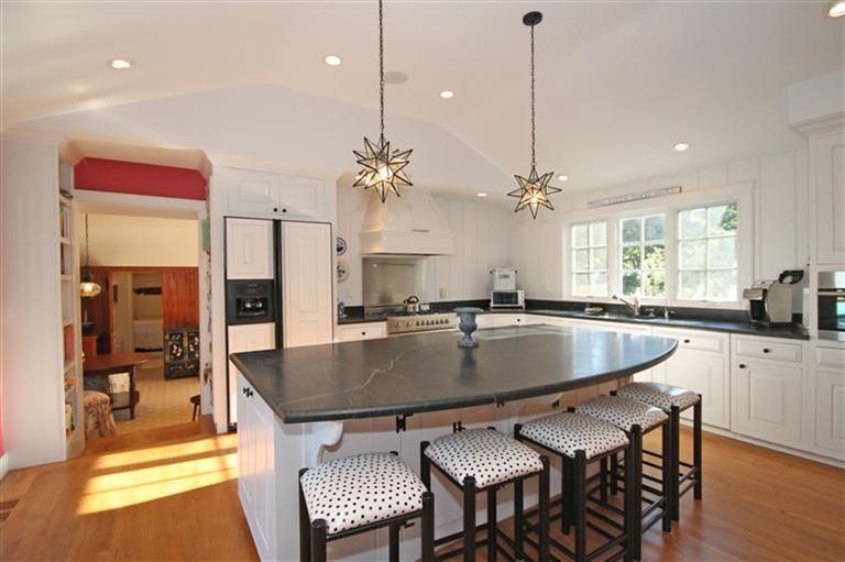 31 Hillcrest Road Chatham, MA 02650 - Photo 2 of 35 Additional Photo