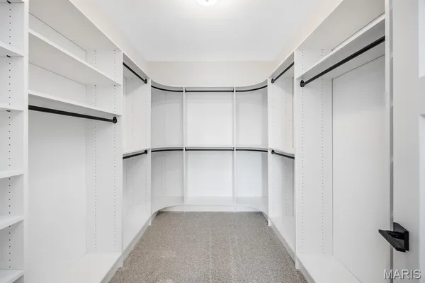 $629,900 | 3740 Golfview Circle, Shiloh, IL 62221