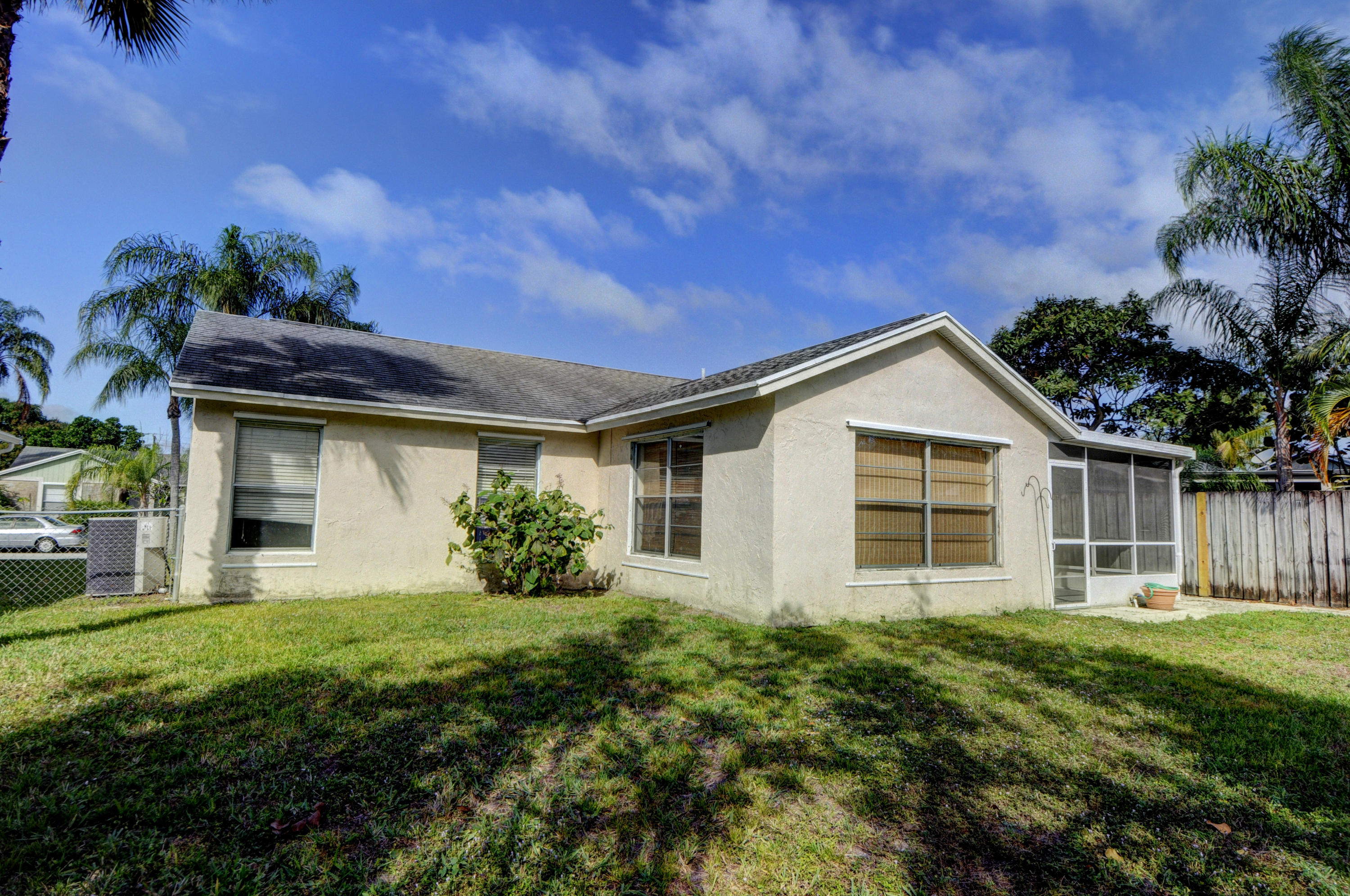 145 Banyan Circle Jupiter, FL 33458 - Photo 20 of 21 _SPS1057_58_59_60_61_62_63