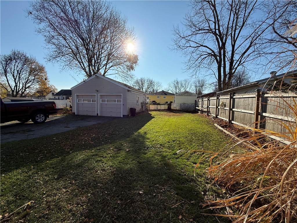 1145 Maple Street Rochester, NY 14611 - Photo 13 of 15