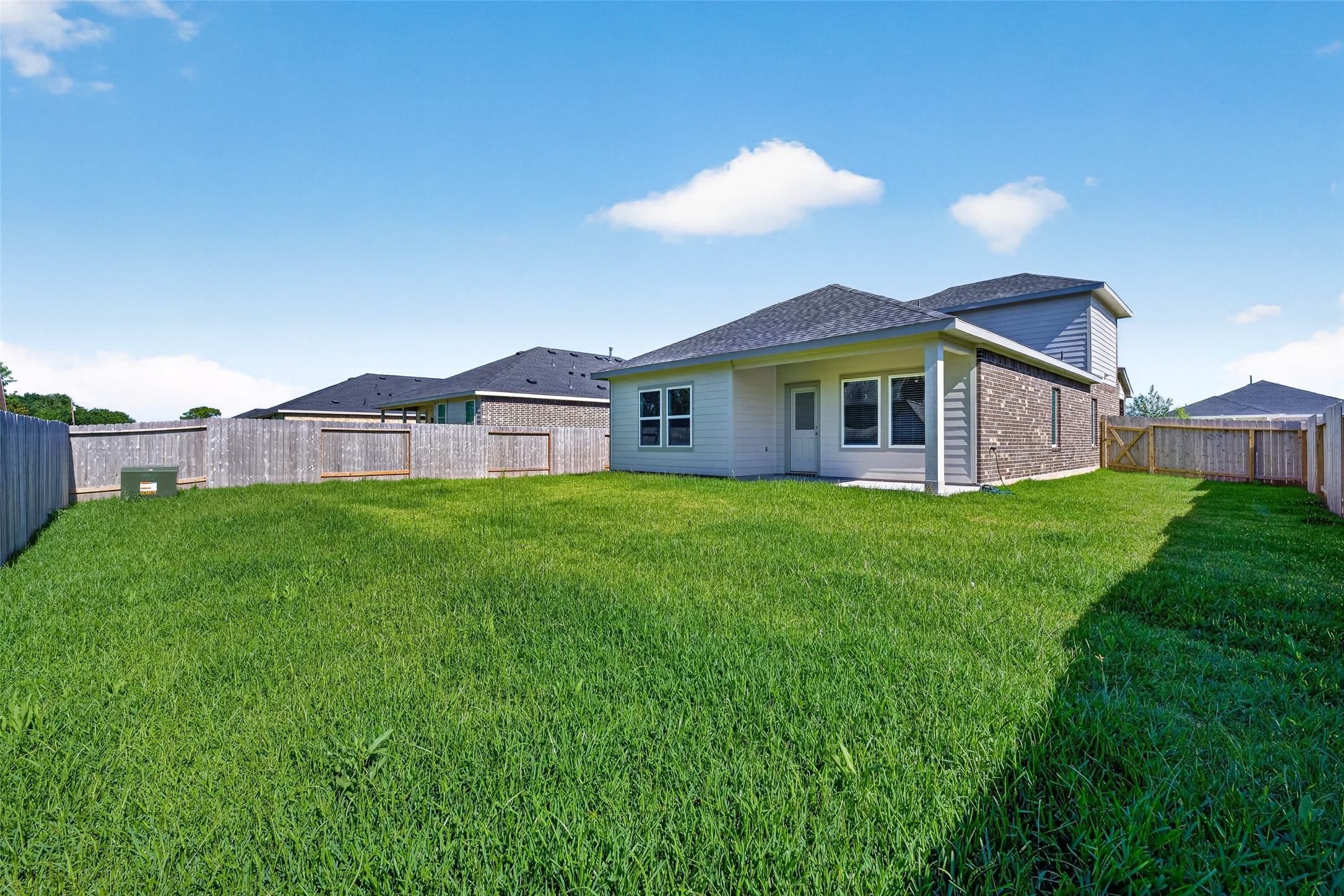 407 Robin Court Angleton, TX 77515 - Photo 43 of 46