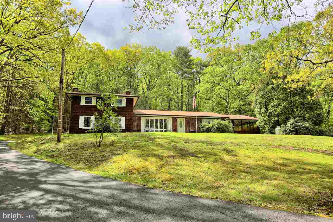 210 Rome Drive Newport, PA 17074 - Photo 1 of 25 Gallery Image 1