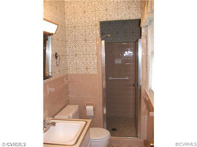 7901 Topaz Road Henrico, VA 23228 - Photo 14 of 24 Master Bath