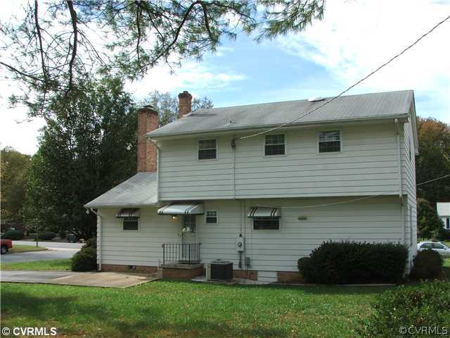 7901 Topaz Road Henrico, VA 23228 - Photo 24 of 24 Exterior Back