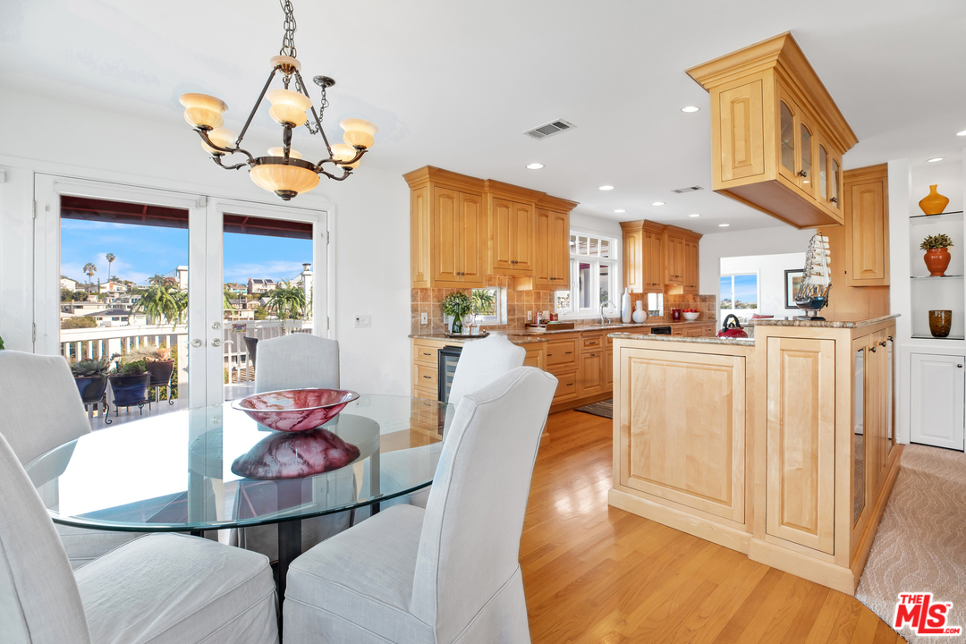 330 Rees Street Playa del Rey, CA 90293 - Photo 12 of 31