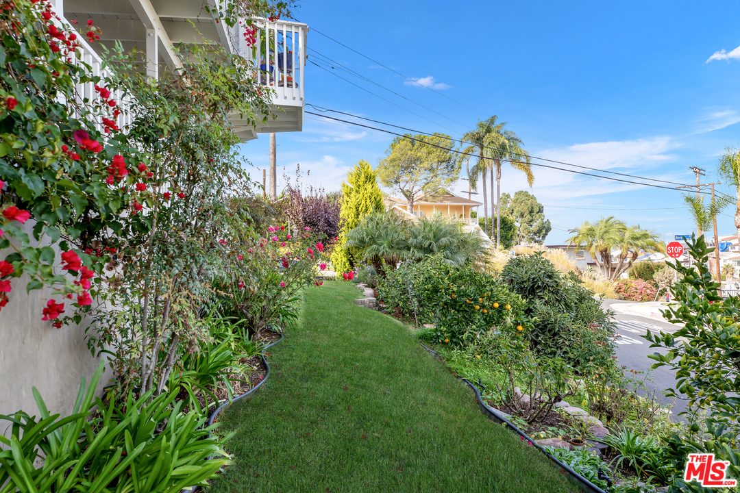 330 Rees Street Playa del Rey, CA 90293 - Photo 29 of 31