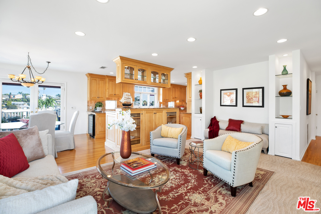 330 Rees Street Playa del Rey, CA 90293 - Photo 4 of 31