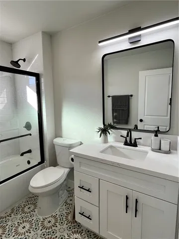 $755,000 | 5431 5th, Los Angeles, CA 90043