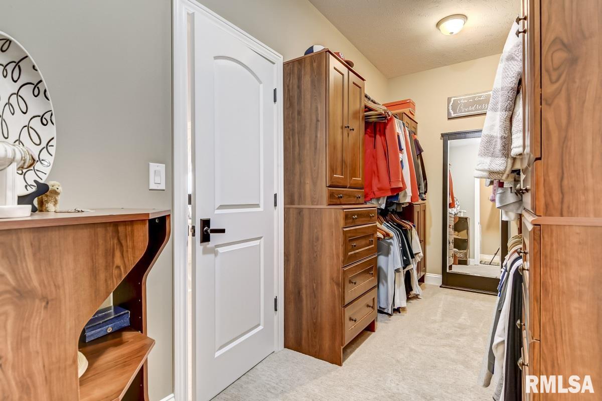 3917 Thackeray Drive Springfield, IL 62711 - Photo 22 of 50